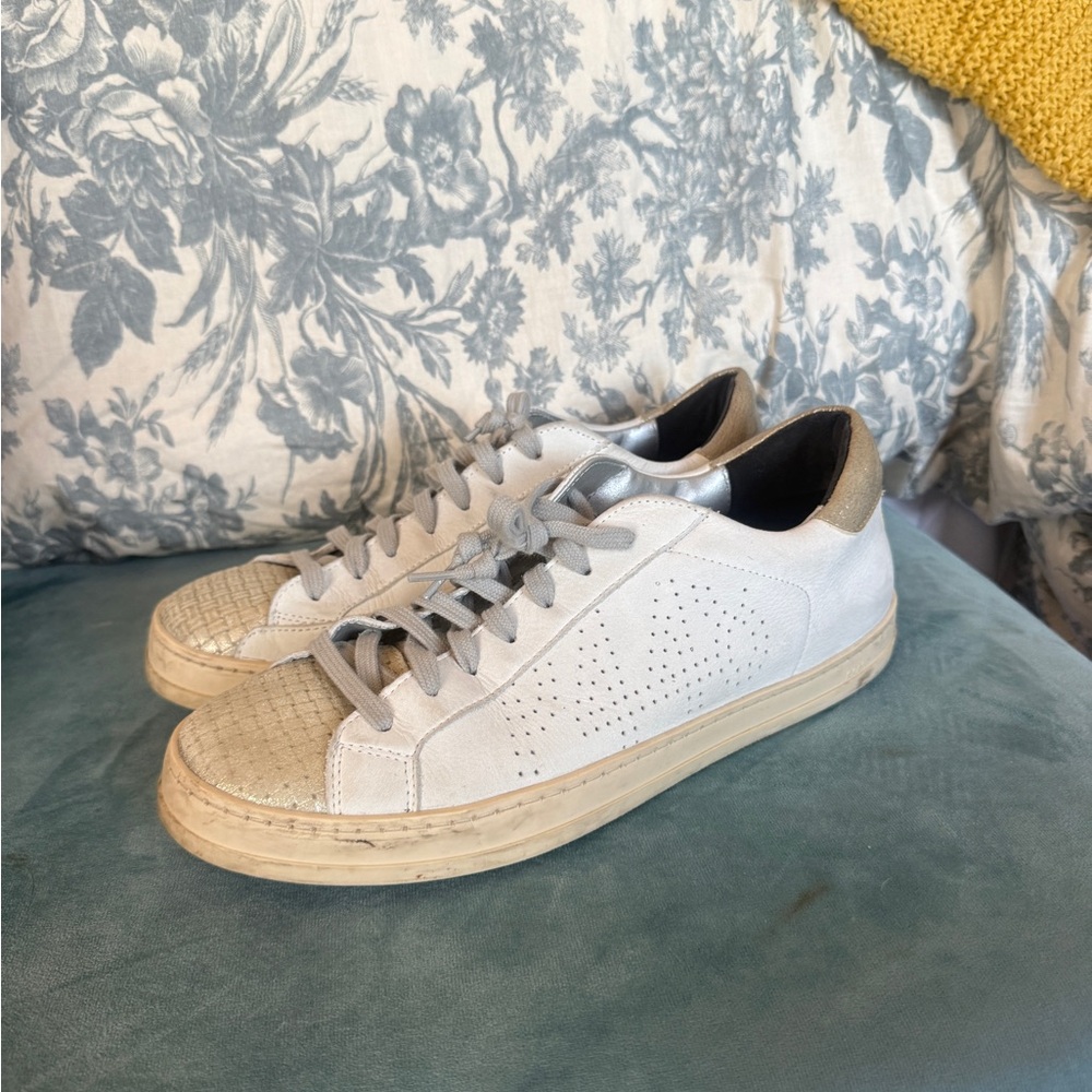 P448 White Sneakers with Gold Details